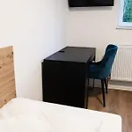 Apartment Hive An Der B6