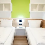 Apartment Hive An Der B6 Giesen