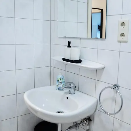 Hive An Der B6 Appartement *