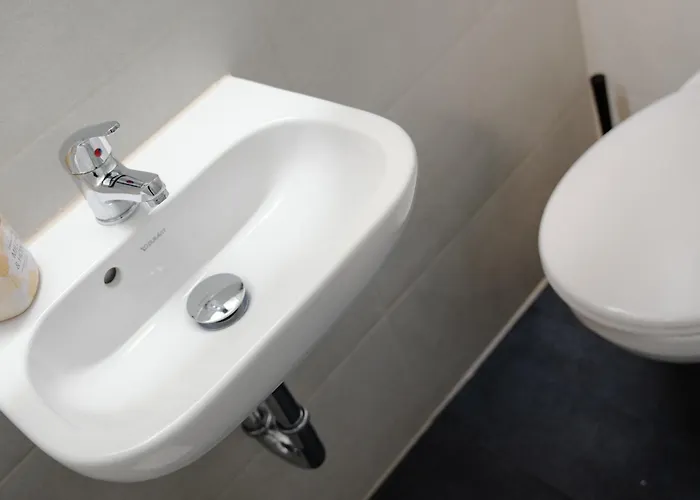 Hive An Der B6 דירה *